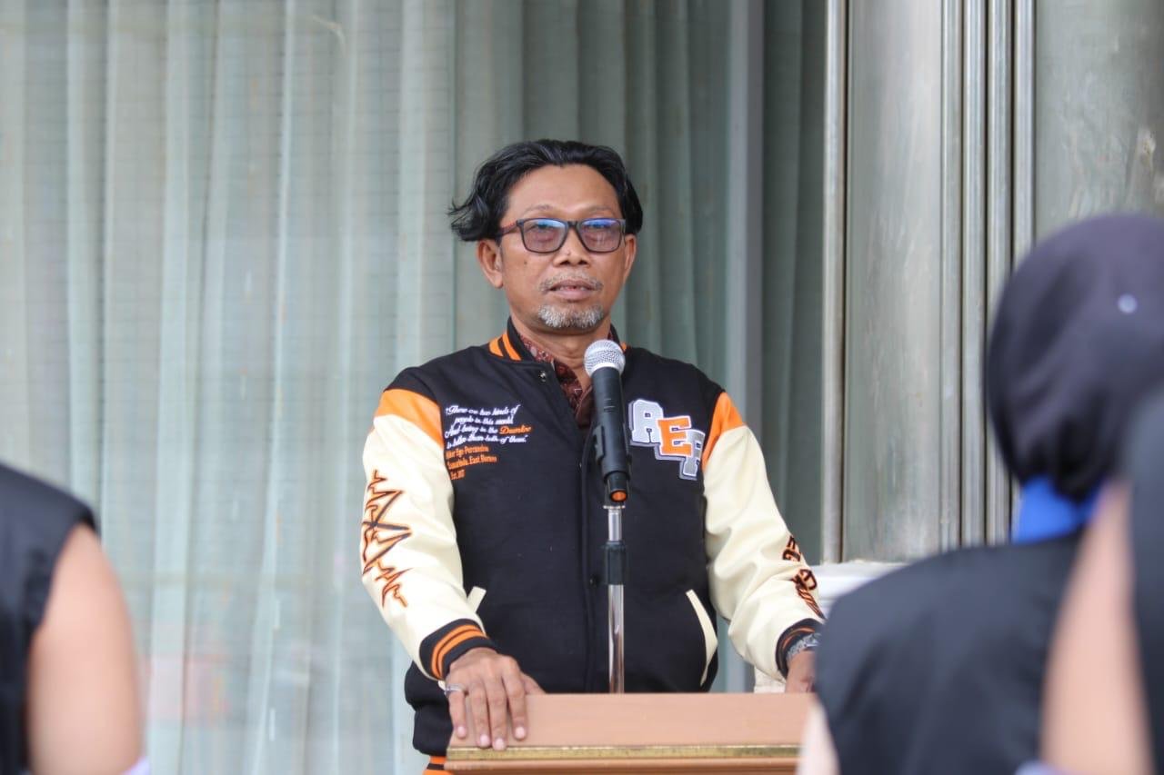 Kadispora Lepas Kontingen Drum Corps untuk Kejuaraan Marching Band Piala Raja Hamengkubuwono X