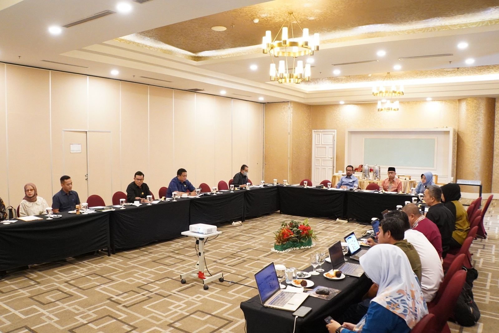Pansus Pokir Rapat Internal di Balikpapan Jadwalkan Studi Komparatif ke Yogya atau Bantul