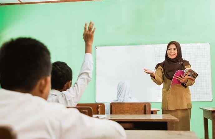 Nanda Moeis Harapkan Peningkatan Taraf Hidup ke Para Guru