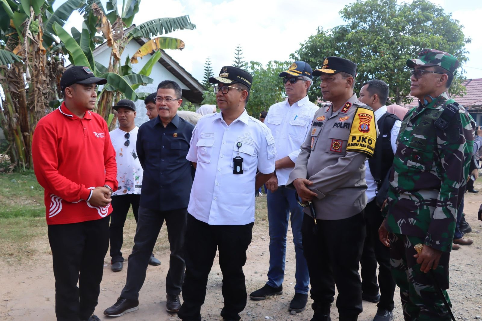 Darlis Tinjau Pemungutan Suara Pilkada 2024 di Bontang