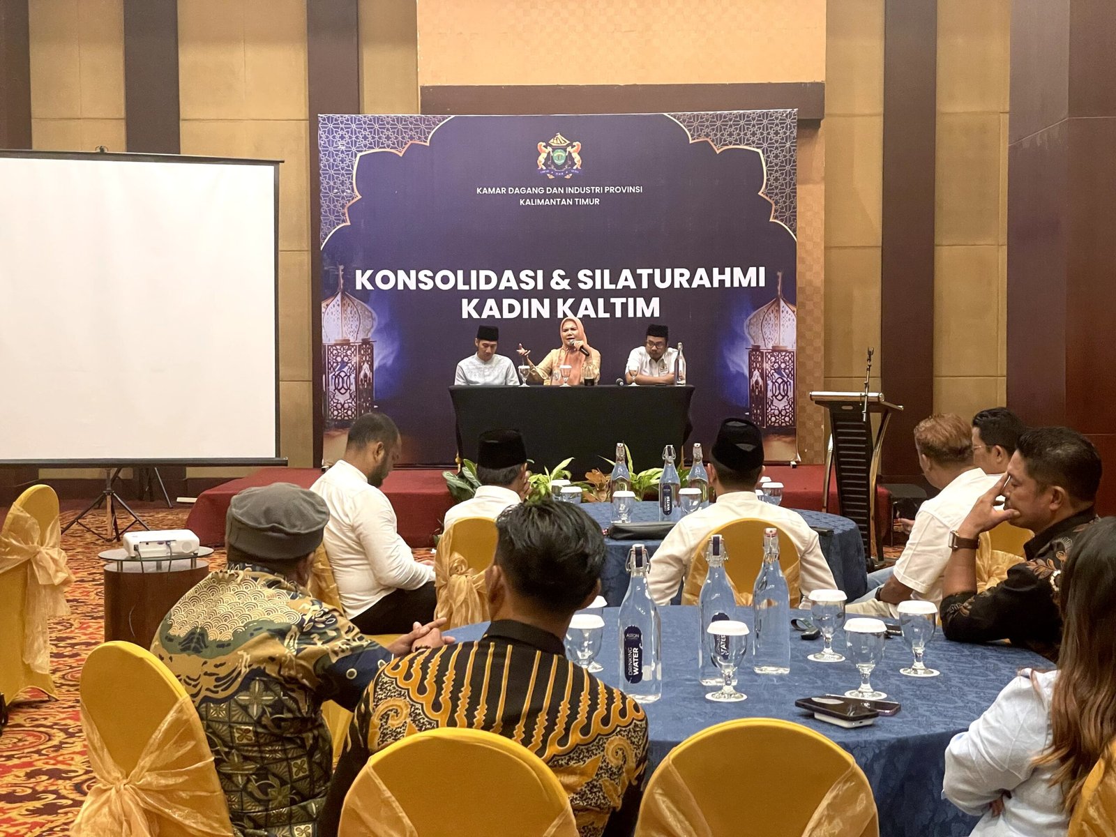 Konsolidasi Kadin Kaltim Pasca Munas Persatuan, Donna: Sukseskan Program Gratispool