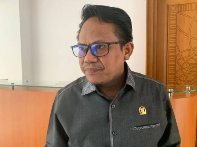 Samri Minta Kebijakan Portal Jembatan Achmad Amins Ditinjau Kembali