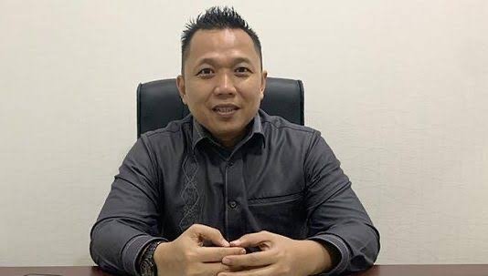 Truk Sampah Timbulkan Bau Menyengat di Gunung Mangga, DPRD Desak Pemkot Cari Solusi